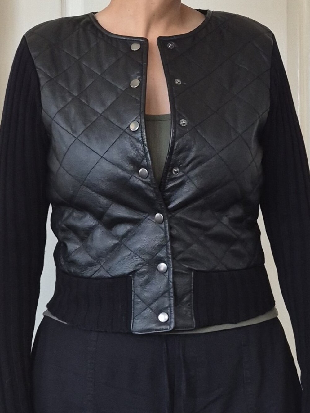 Uniform John Paul Richard Leather Bomber Style Jacket w/ Ribbed Backside Sz S/M